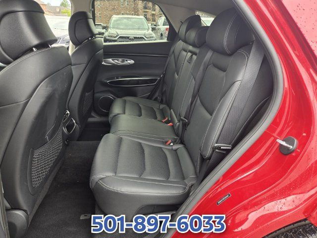 Used 2025 Genesis GV70 2.5T AWD/4WD image 11