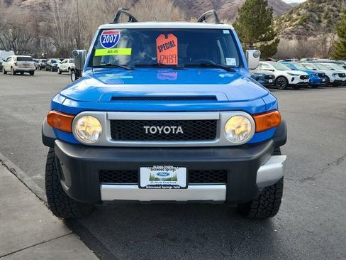 Used 2007 Toyota FJ Cruiser 4WD image 6