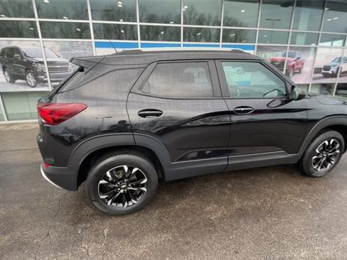 Used 2023 Chevrolet TrailBlazer LT w/ Convenience Package image 8