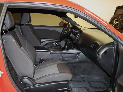 Used 2023 Dodge Challenger SXT RWD image 18