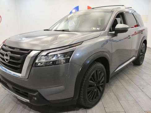 Used 2022 Nissan Pathfinder Platinum w/ Cargo Package image 1