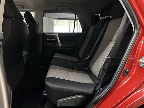 Used 2018 Toyota 4Runner SR5 image 13