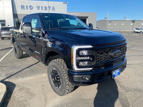 New 2025 Ford F250 Lariat w/ Lariat Ultimate Package AWD/4WD image 12