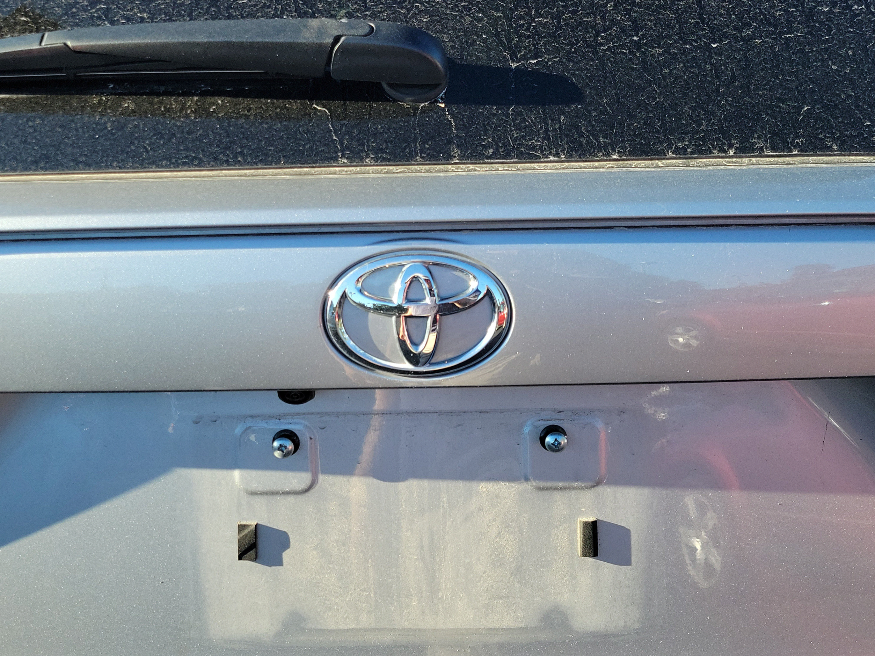 Used 2025 Toyota RAV4 XLE w/ Convenience Package FWD image 20