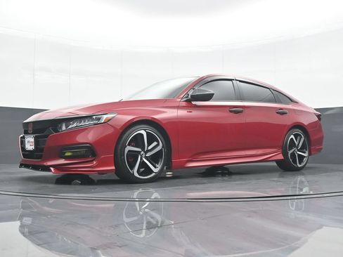 Used 2018 Honda Accord Sport image 26