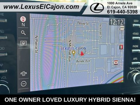 Used 2021 Toyota Sienna XSE w/ XSE Plus Package FWD image 10