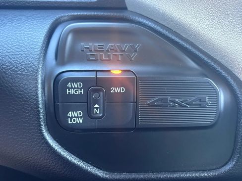 Used 2024 RAM 2500 Laramie w/ Safety Group AWD/4WD image 21