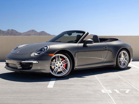 Used 2014 Porsche 911 Carrera 4S AWD/4WD image 1