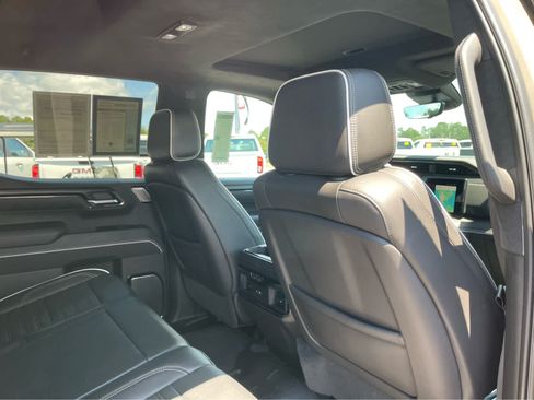Used 2023 GMC Sierra 1500 AT4X AWD/4WD image 24