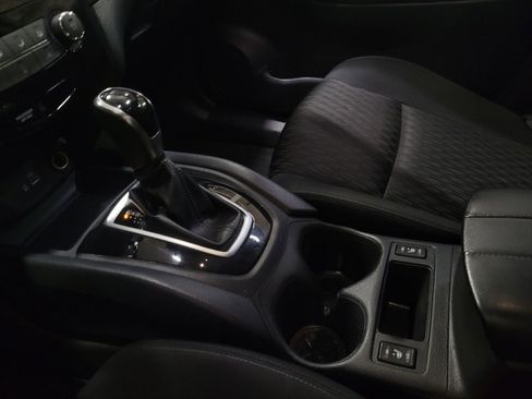 Used 2019 Nissan Rogue S w/ Special Edition Package image 26