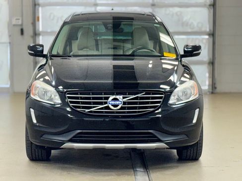 Used 2016 Volvo XC60 T6 AWD/4WD image 2