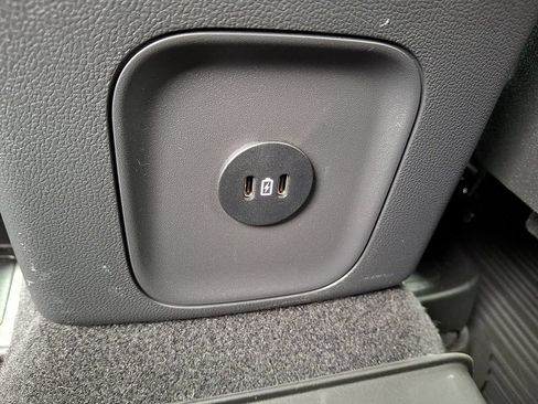 Used 2024 Ford Escape ST-Line w/ Tech Pack #1 AWD/4WD image 13