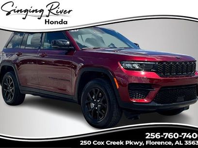 Used 2025 Jeep Grand Cherokee Altitude