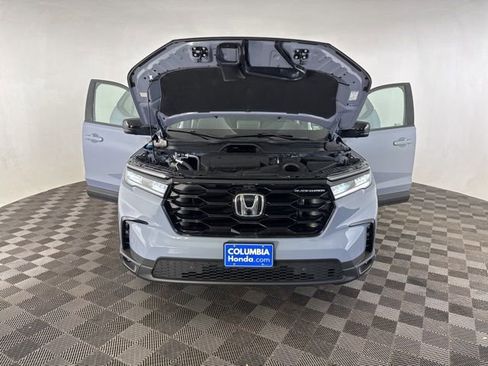 Certified 2025 Honda Pilot Black Edition image 14