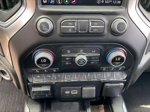 Used 2022 Chevrolet Silverado 1500 LTZ w/ LTZ Premium Texas Edition AWD/4WD image 33