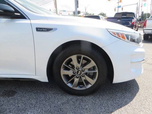 Used 2017 Kia Optima LX w/ Value Package FWD image 19