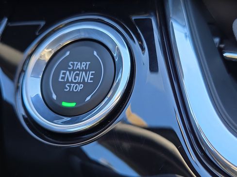 New 2026 Chevrolet Trax RS w/ Driver Confidence Package image 31