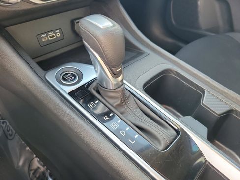 Certified 2022 Nissan Sentra SV w/ Trunk Package image 32