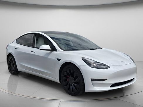 Used 2022 Tesla Model 3 Performance AWD/4WD image 9