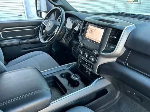 Used 2024 RAM 2500 Big Horn w/ Off Road Package image 50