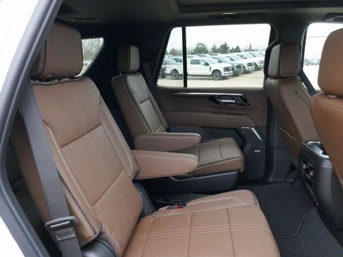 New 2026 Chevrolet Tahoe High Country image 10