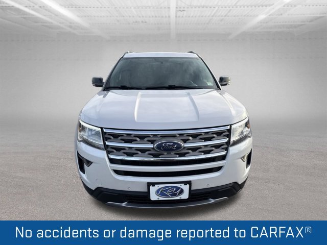Used 2018 Ford Explorer XLT w/ Equipment Group 202A AWD/4WD image 2