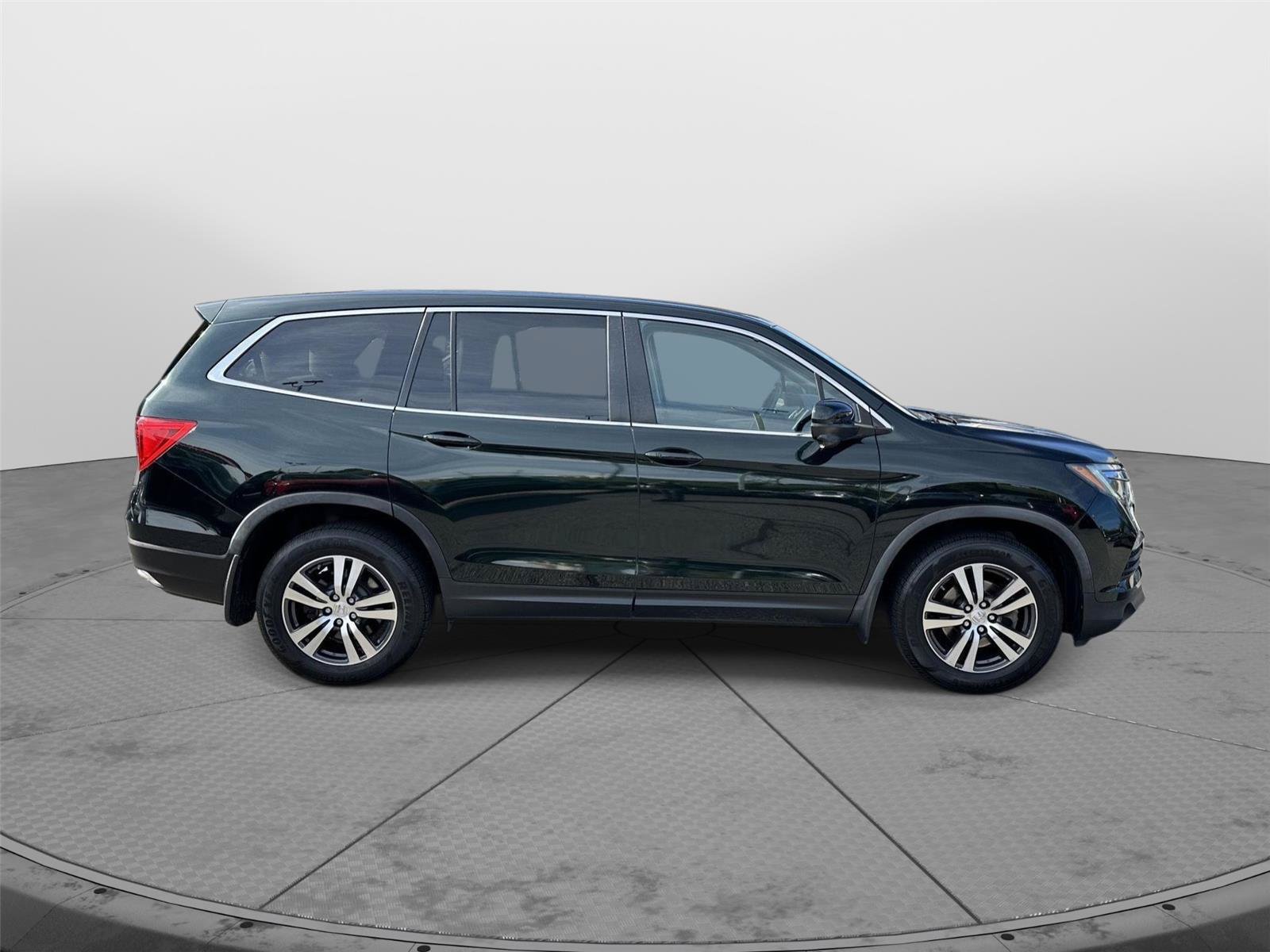 Used 2018 Honda Pilot EX-L image 2