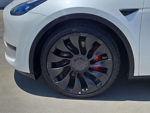 Used 2022 Tesla Model Y Performance AWD/4WD image 33