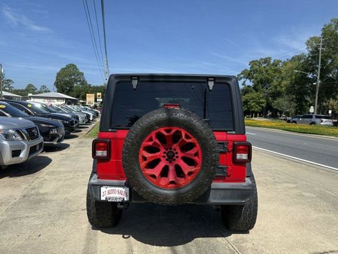 Used 2021 Jeep Wrangler Unlimited Sport AWD/4WD image 6
