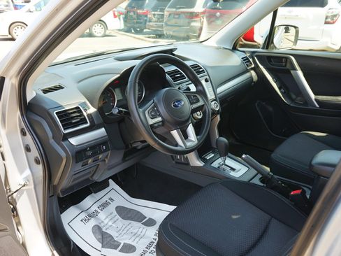 Used 2018 Subaru Forester 2.5i Premium w/ All-Weather Package AWD/4WD image 18