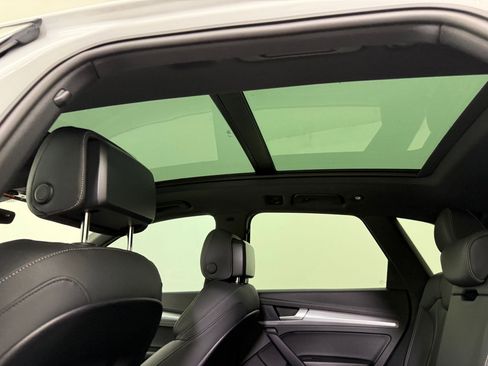 Certified 2025 Audi Q5 2.0T Premium image 27