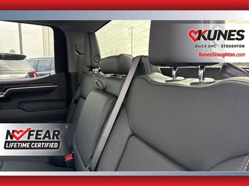 New 2026 GMC Sierra 1500 SLT w/ SLT Convenience Package AWD/4WD image 30
