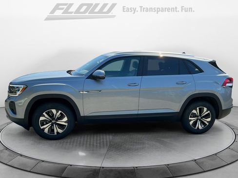 New 2026 Volkswagen Atlas Cross Sport SE image 4