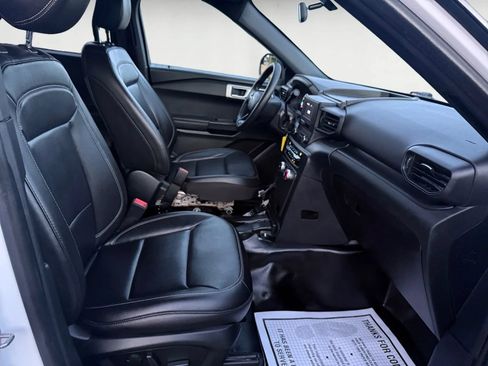 Used 2020 Ford Explorer 4WD Police Interceptor image 15
