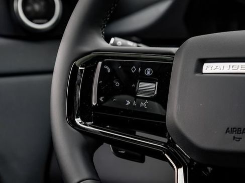 New 2026 Land Rover Range Rover Evoque S AWD/4WD image 21