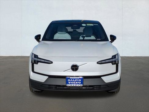 New 2026 Volvo EX30 Ultra image 4