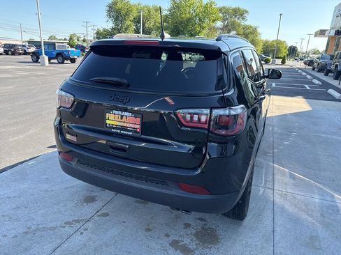 Used 2022 Jeep Compass Latitude w/ Convenience Group AWD/4WD image 44