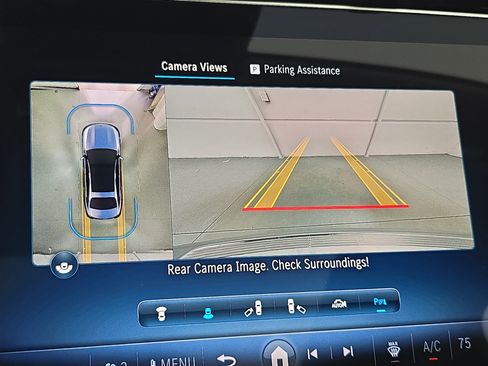 Used 2025 Mercedes-Benz E 350 4MATIC Sedan image 23