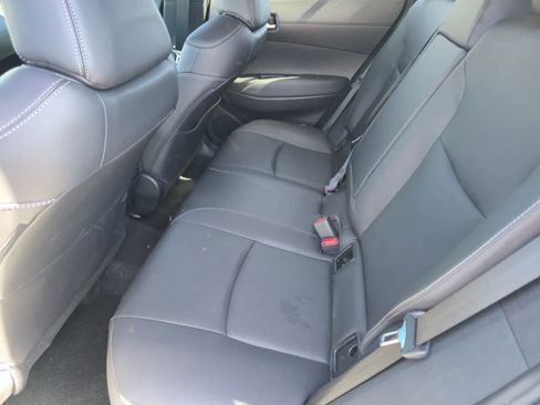 Used 2024 Toyota Corolla Cross XLE w/ Convenience Package image 16