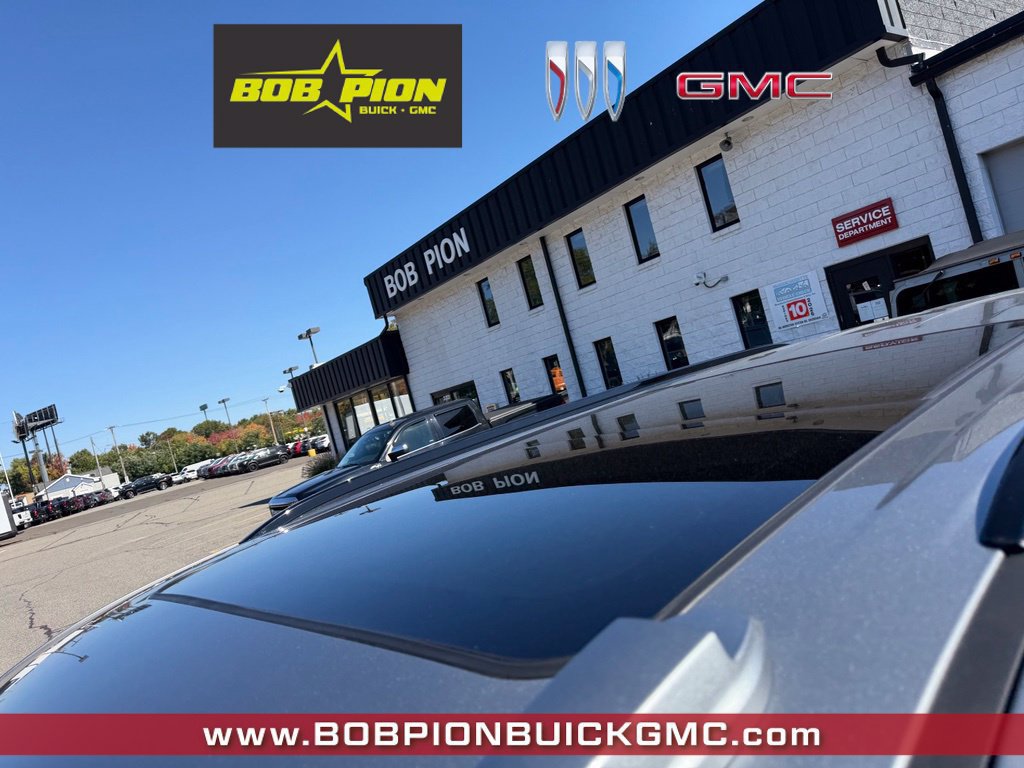 New 2027 GMC Yukon AT4 Ultimate AWD/4WD image 9