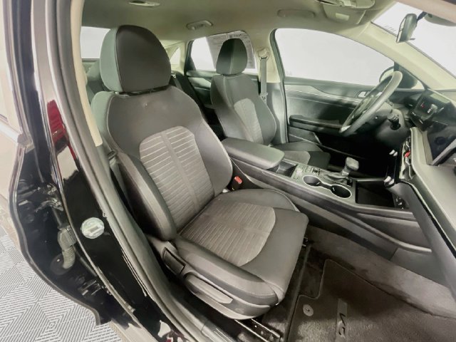 Used 2026 Kia K5 LXS FWD image 27