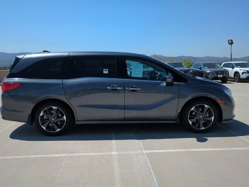 Certified 2023 Honda Odyssey Elite image 5