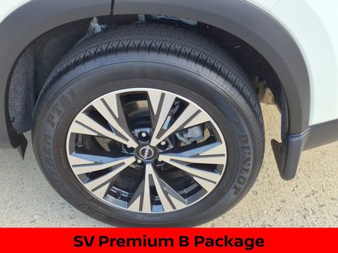 Certified 2023 Nissan Rogue SV w/ SV Premium B Package AWD/4WD image 13