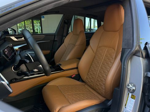 Used 2024 Audi RS 7 Performance image 24