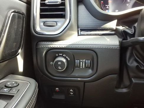 Used 2023 RAM 1500 Limited image 14