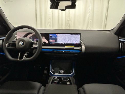Used 2025 BMW X3 xDrive30i w/ Premium Package image 8