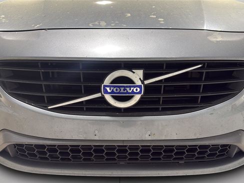Used 2017 Volvo S60 T5 Dynamic w/ Protection Package image 30