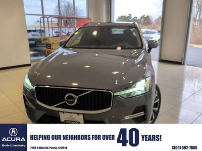 Used 2022 Volvo XC60 B5 Momentum w/ Advanced Package