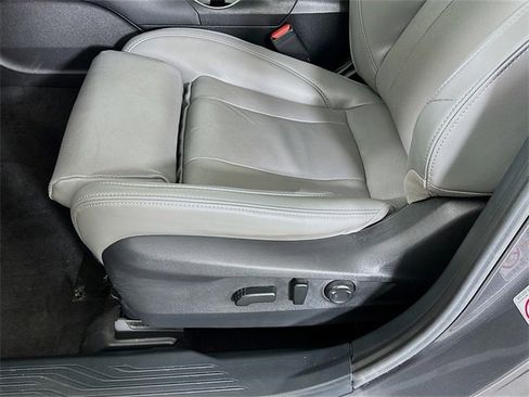 Used 2020 Subaru Legacy Limited XT image 30