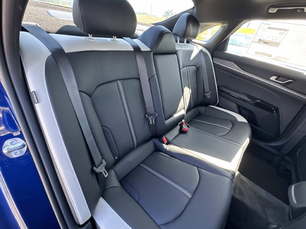 New 2027 Kia K5 GT-Line AWD/4WD image 10